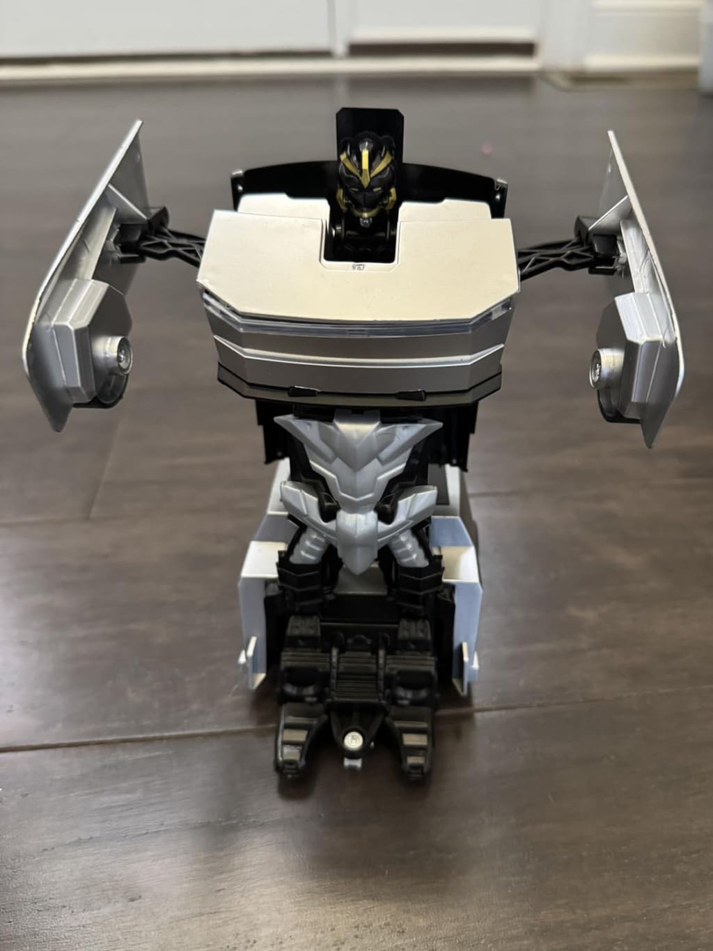 Lumo™ Transforming Robot RC Car